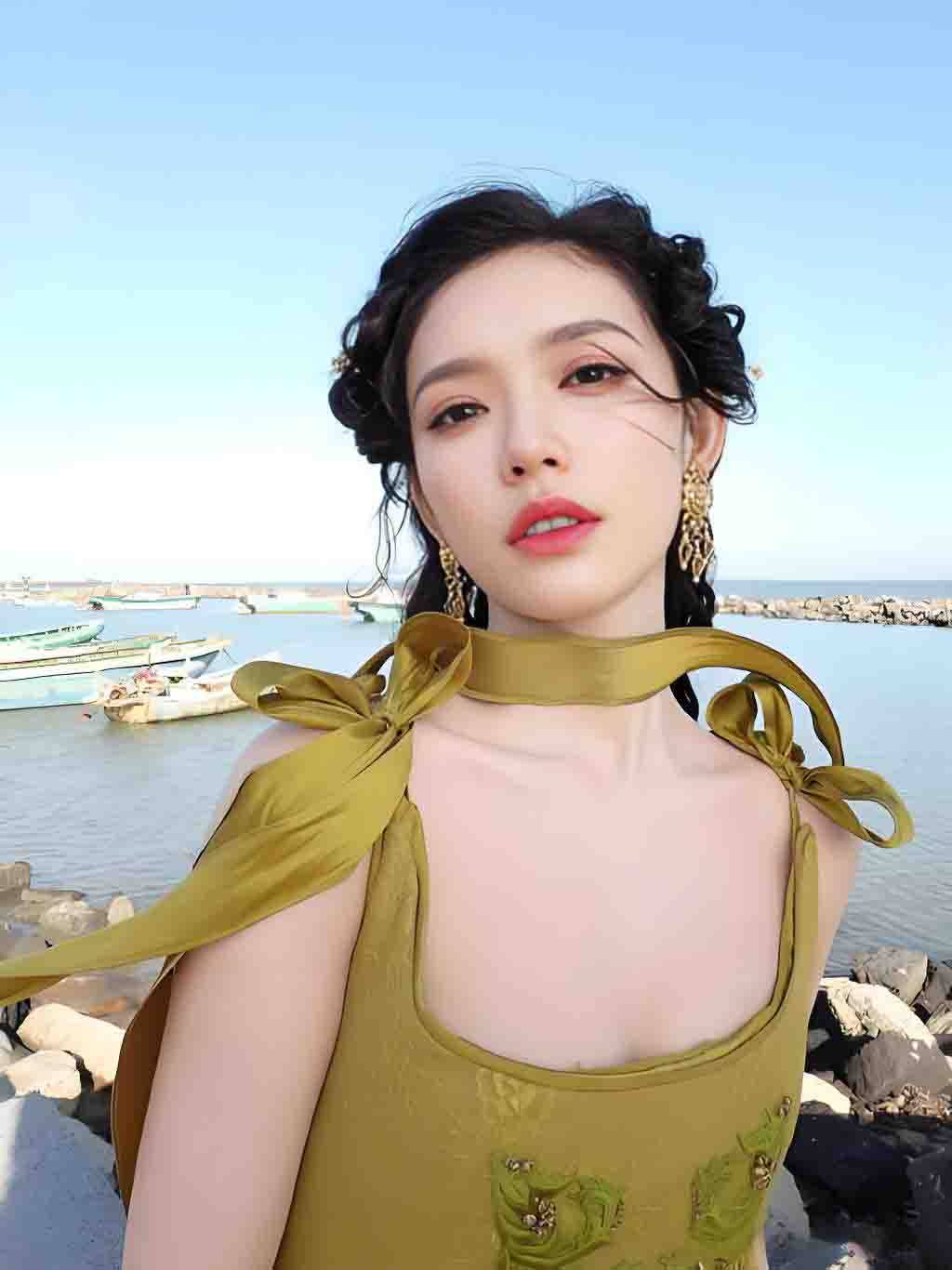 台球女神 王思诺 性爱视频外流火爆全网 露脸口交被按在床上猛